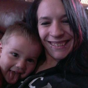 Meet your Posher, Stephanie